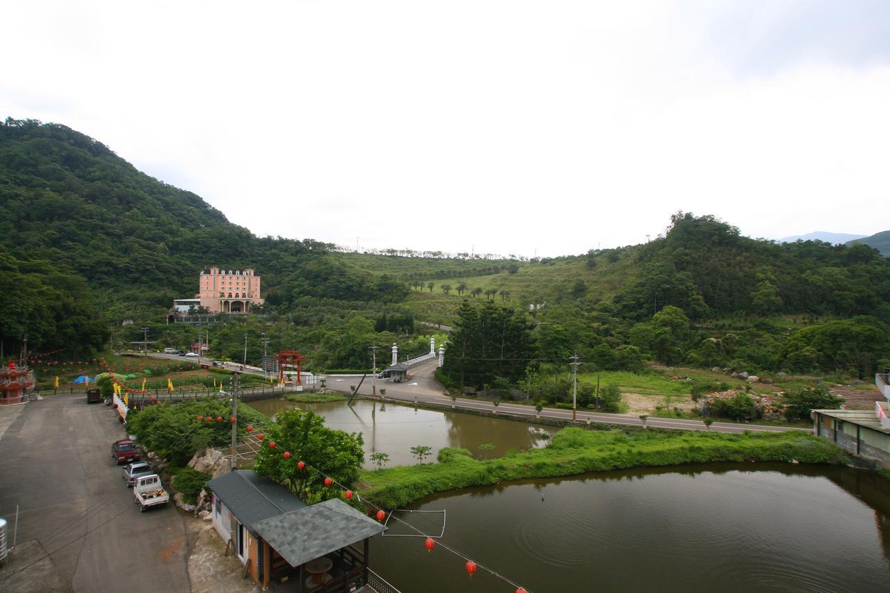 Life Leisure Resort Guanxi Exterior photo